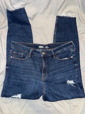 Old Navy Dark Blue Distressed Ankle Crop Jeans